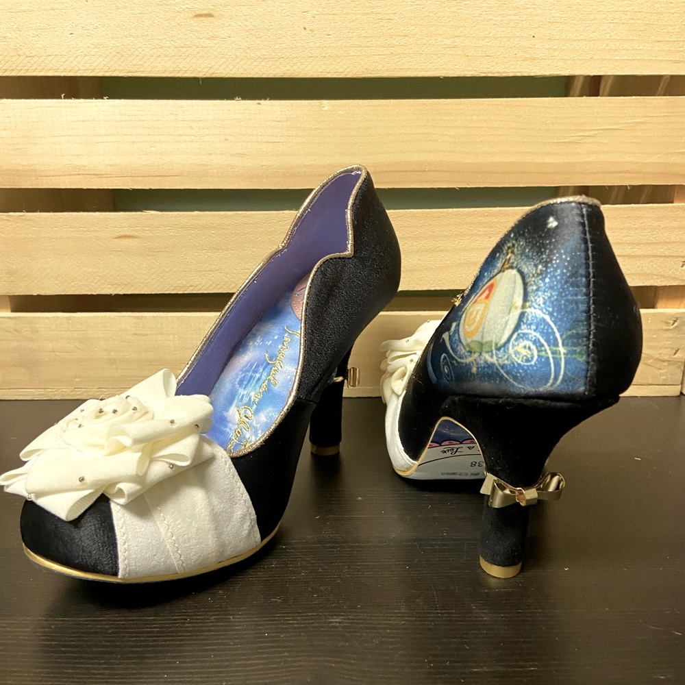 Irregular choice US7/EU38